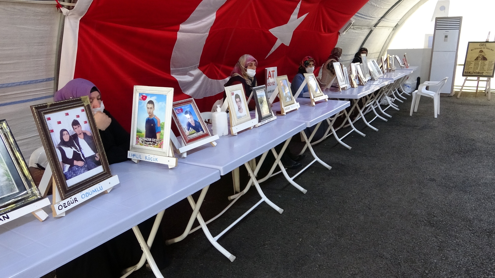 “onların Çocukları Avrupa’da Yaşıyorlar Bizimkiler Dağda Cenazeleri Bile Göremiyoruz”