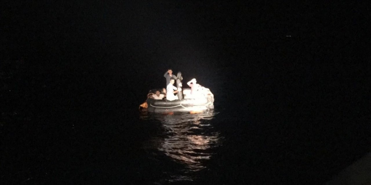 Bodrum’da 6 düzensiz göçmen kurtarıldı