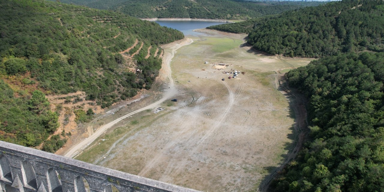 Bir kısmı kuruyan Alibeyköy Barajı film seti oldu