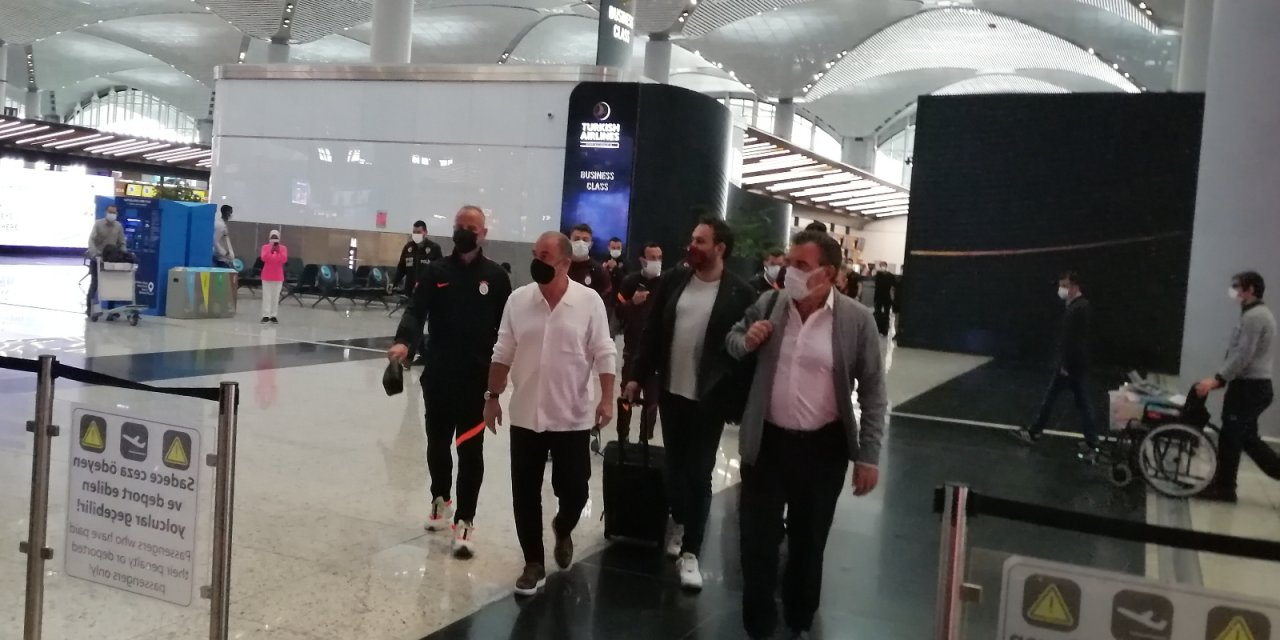 Galatasaray, Fransa’ya uçtu