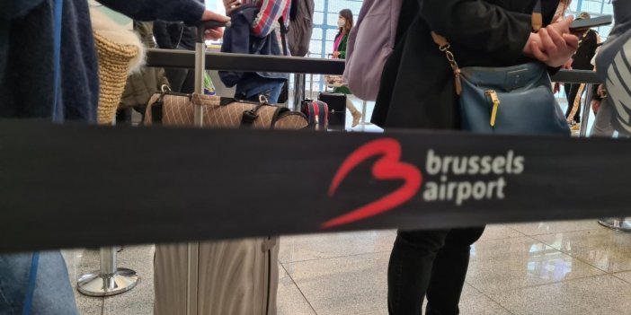 Belçika’da uçak yolcuları için kağıt bilgi formu kaldırıldı