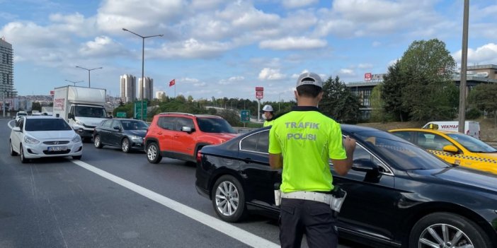 İstanbul’da çakarlı araç denetimi