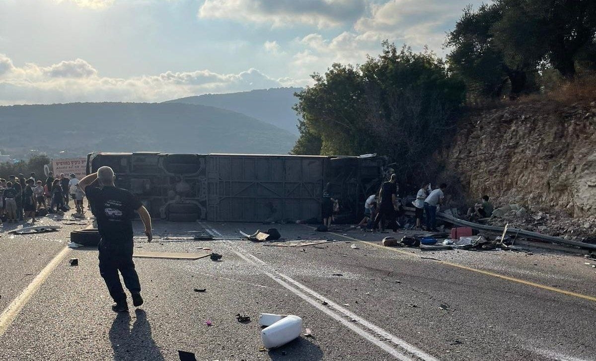 İsrail’de otobüs devrildi: en az 5 ölü, 47 yaralı