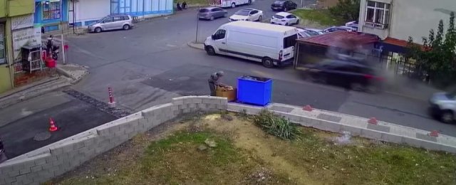 Kadın İle Çocuğun Hayatını Kaybettiği Kaza Kamerada