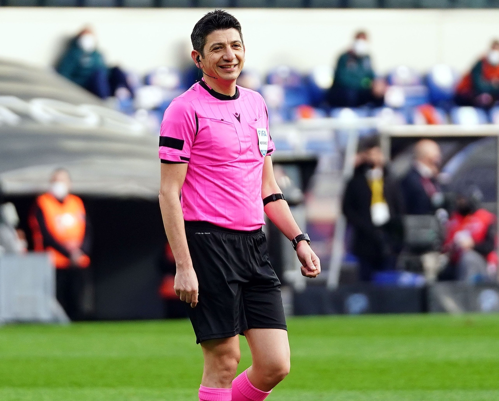 Beşiktaş - Sivasspor maçını Yaşar Kemal Uğurlu yönetecek