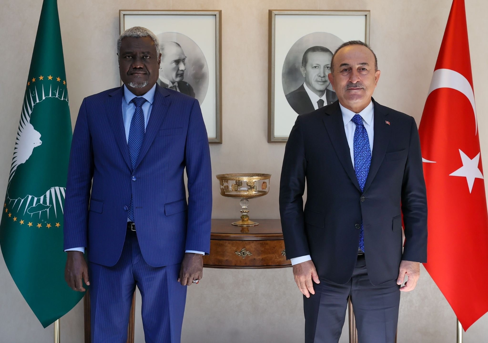 Afrika Birliği Komisyonu Başkanı Mahamat: “Açlıktan ölmek günümüzde skandaldır”