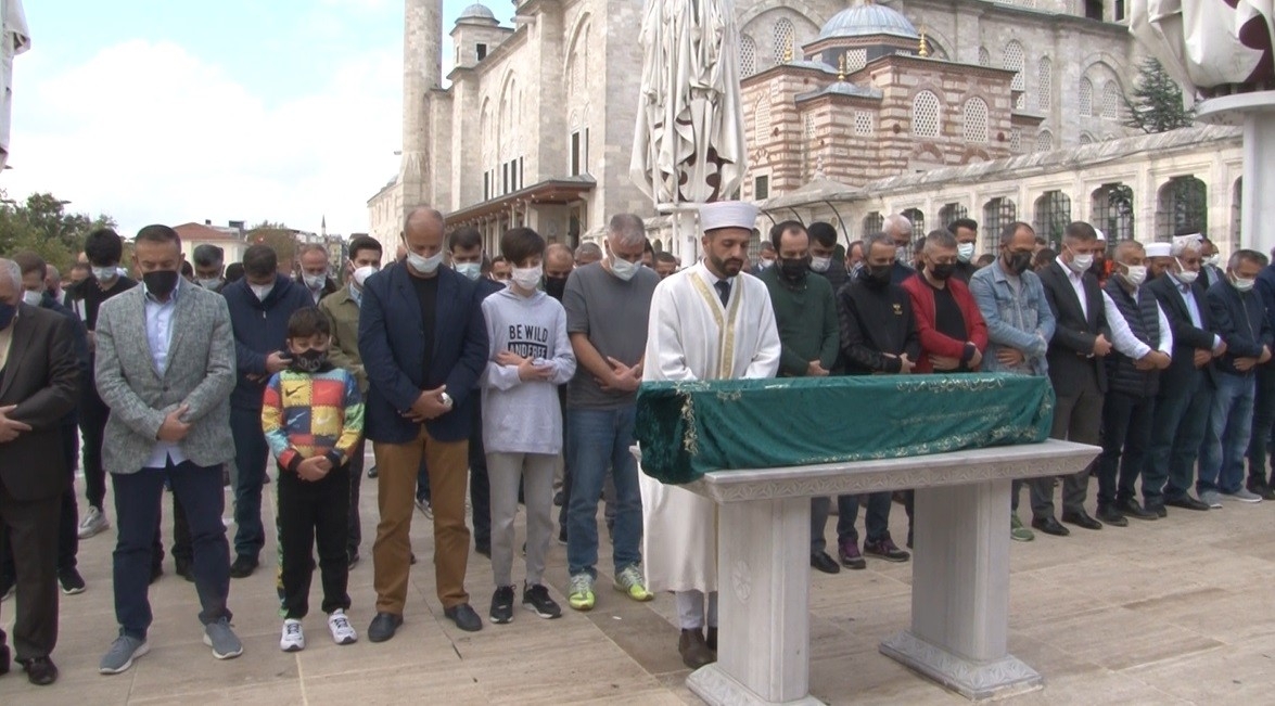 Cumhurbaşkanı Erdoğan’ı Selamlayan Abdulkadir Tunçel Son Yolculuğuna Uğurlandı