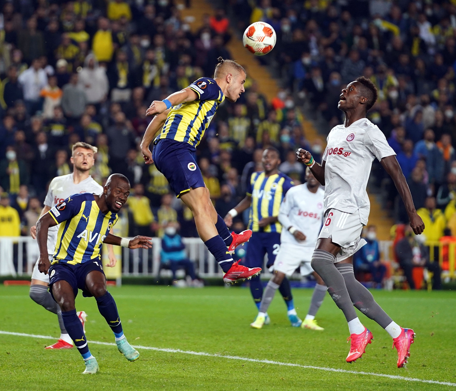 UEFA  Avrupa Ligi: Fenerbahçe: 0 - Olympiakos: 3 (maç Sonucu)