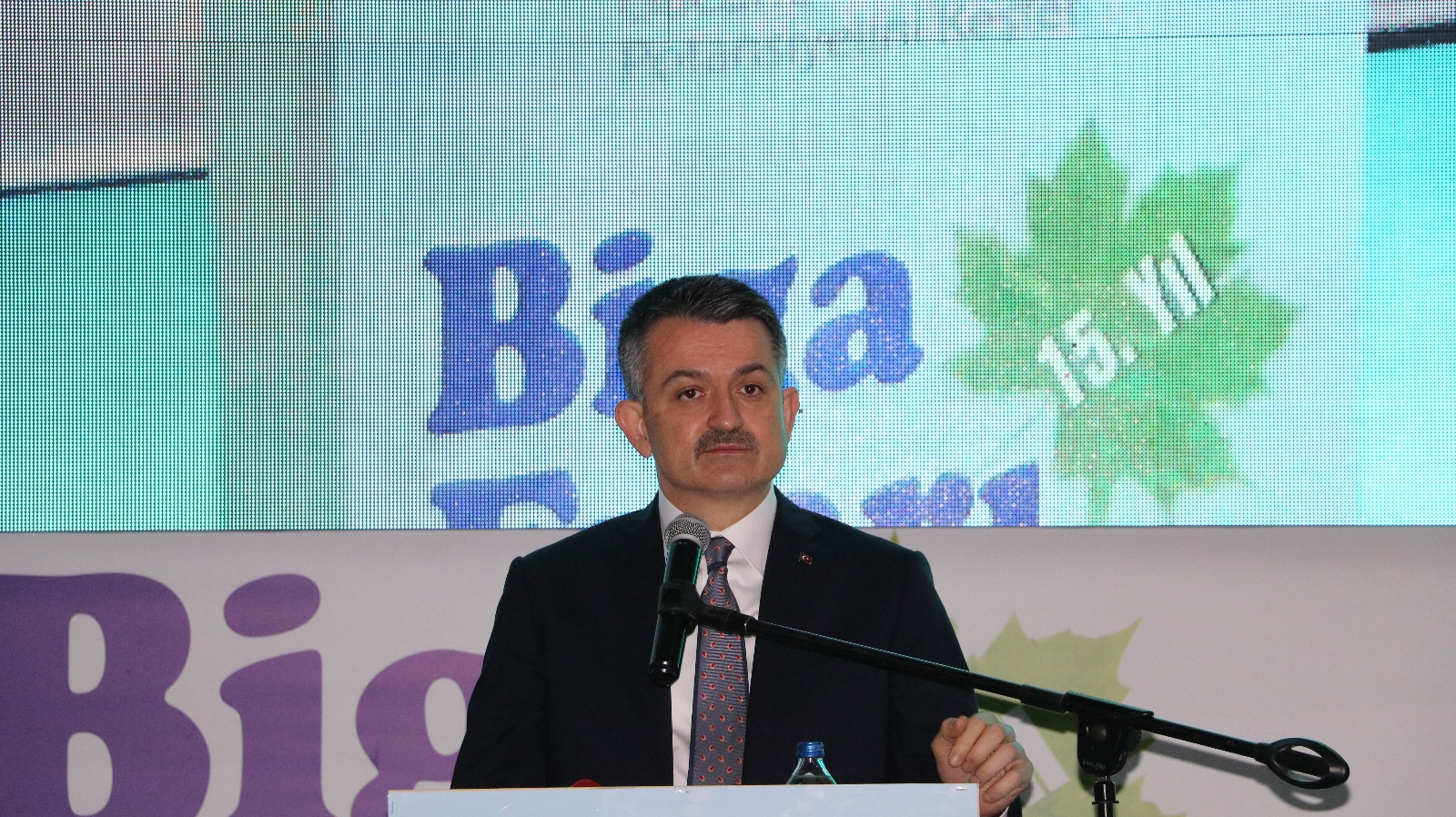 Bakan Pakdemirli: “Ülkemiz, tarımsal hasılada Avrupa’da 1., dünyada ise ilk 10 içinde yer alıyoruz”