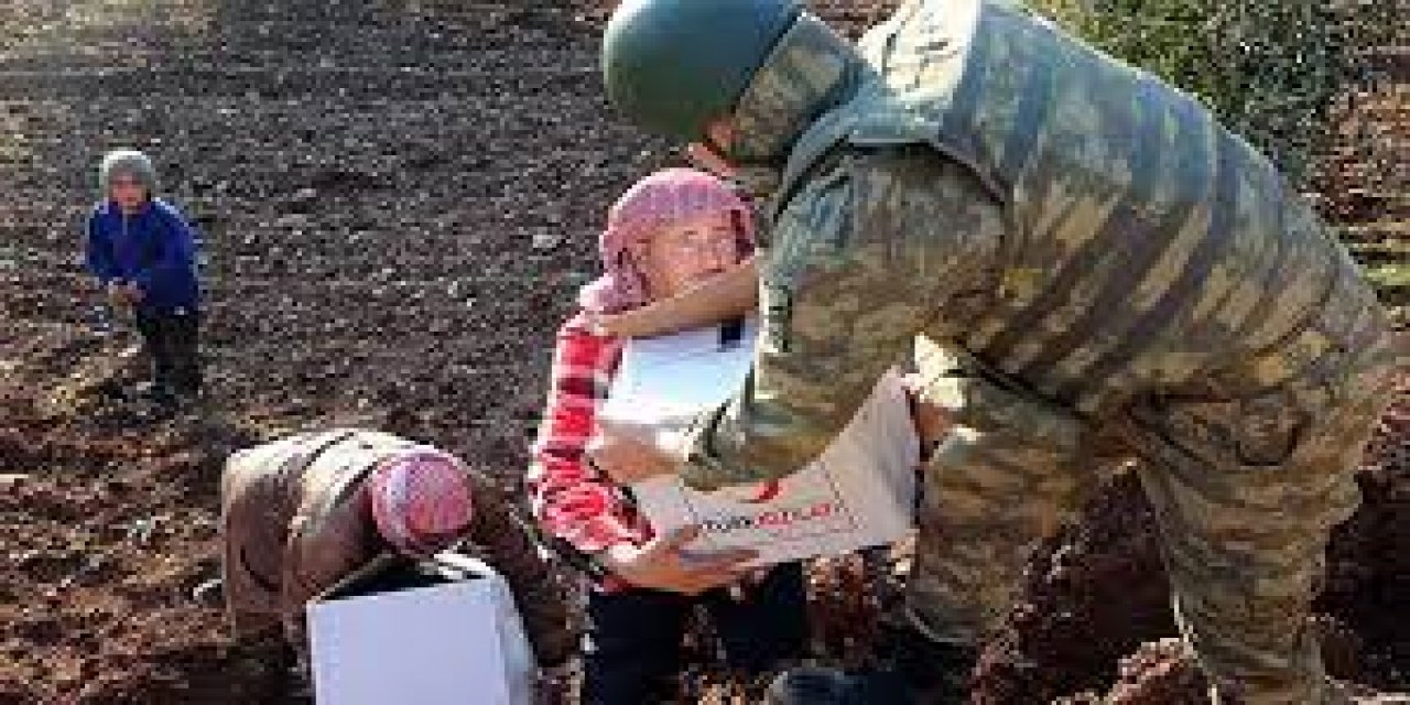 Mehmetçikten Suriye'de yardım eli