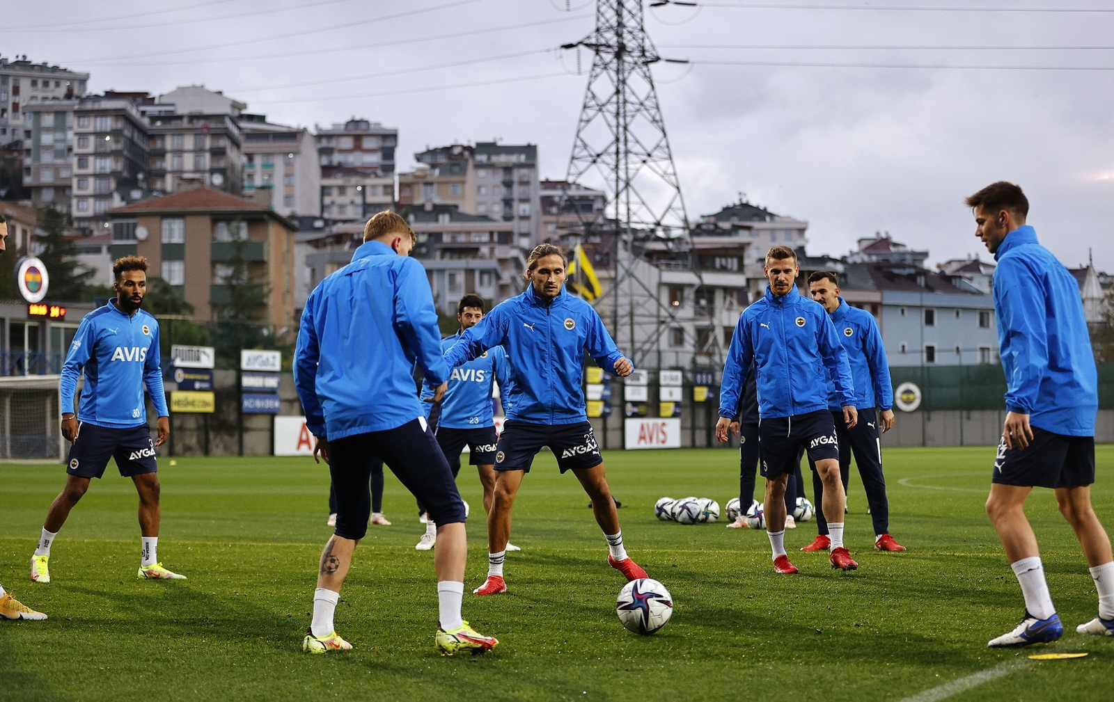 Fenerbahçe, Kasımpaşa maçı hazırlıklarını tamamladı