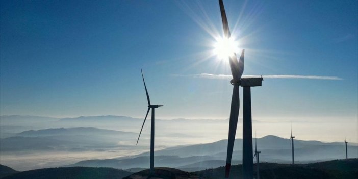 Türkiye'nin Rüzgar Enerjisi Kurulu Gücü 10 Bin 585 Megavata Ulaştı