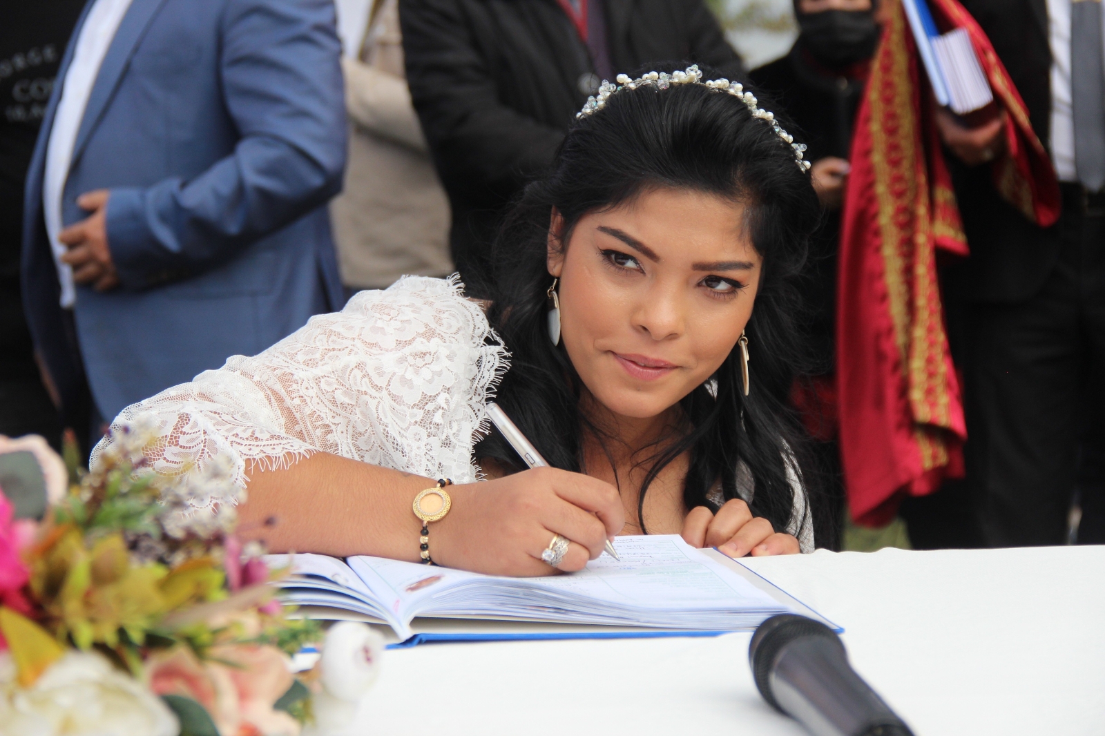 50 Roman çiftin nikahı kıyıldı