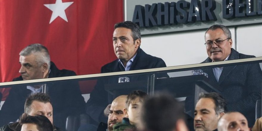 Ali Koç'tan futbolculara: Daha fazla üzmeyin