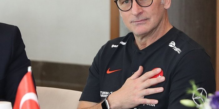 Kuntz: "Kapılar kimseye kapalı değil, kimsenin yeri de garanti değil"