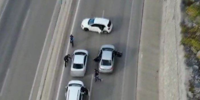 100 bin genci zehirleyeceklerdi...Nefes kesen takiple böyle yakalandı