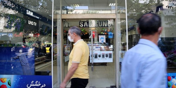 İran'da Esnaf Güney Kore Mallarına Getirilen İthalat Yasağının Fiyatları Artıracağı Görüşünde