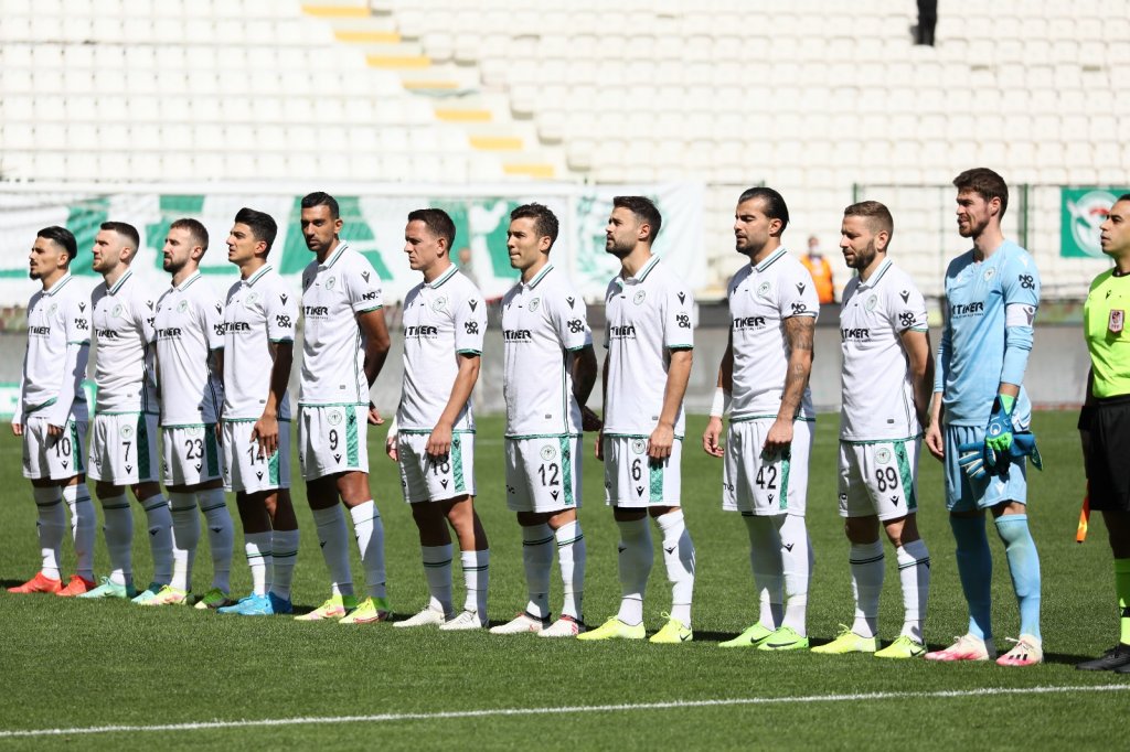 Konyasporlu 7 oyuncuya milli davet