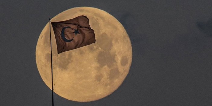 Türkiye'nin Uzay Alanında Hedefi Ay'a Ulaşmak