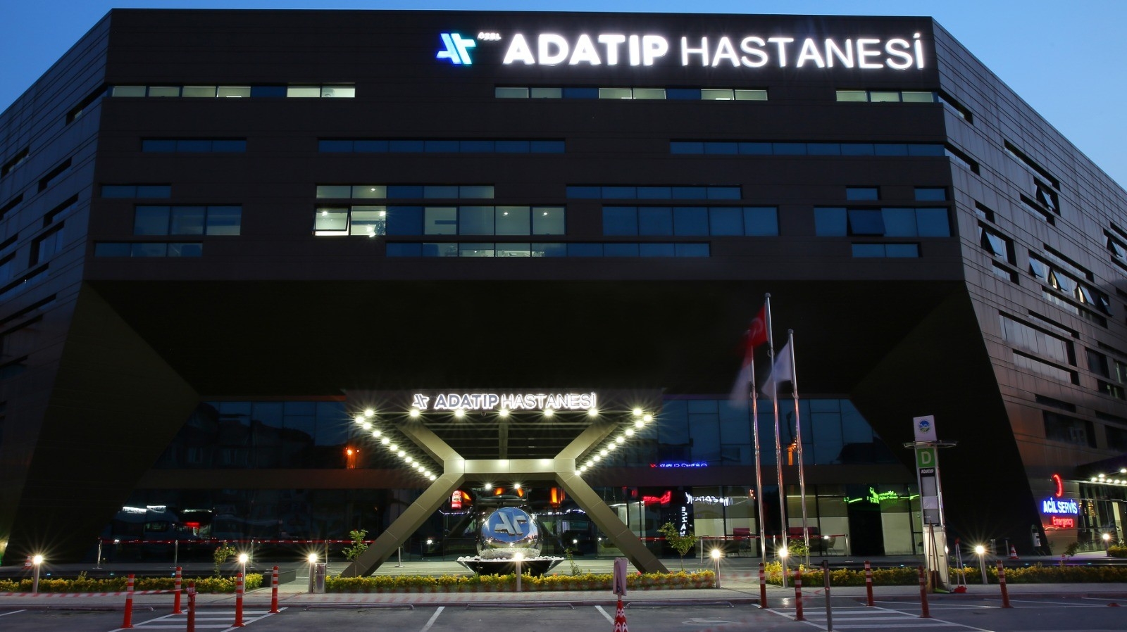 Prof. Dr. Aygül Çelik, “Korona virüs aşı içeriğindeki bileşenlerin anne sütüne geçme ihtimali düşüktür”