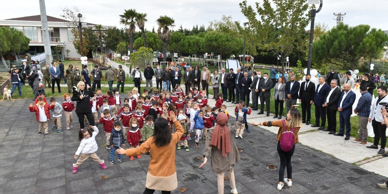 Esenyurt Belediyesi’nden hayvan haklarını koruyacak zabıta ekibi