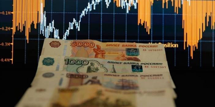 Rus Piyasalarında İşlemler Değer Kayıplarının Ardından Durduruldu