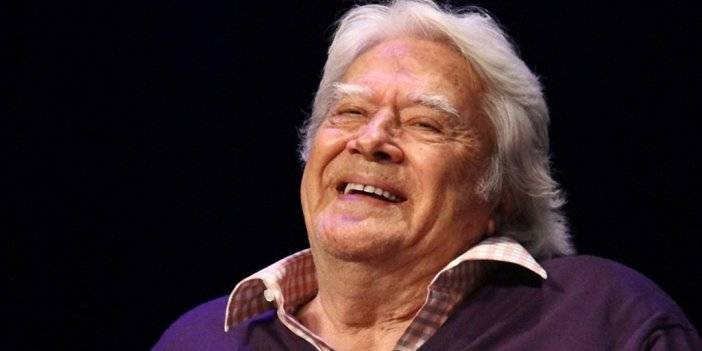 Cüneyt Arkın Hayatını Kaybetti