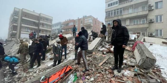 Nuray Başaran Hatay’da “Hatay’ın 3’te 2’si çöktü”