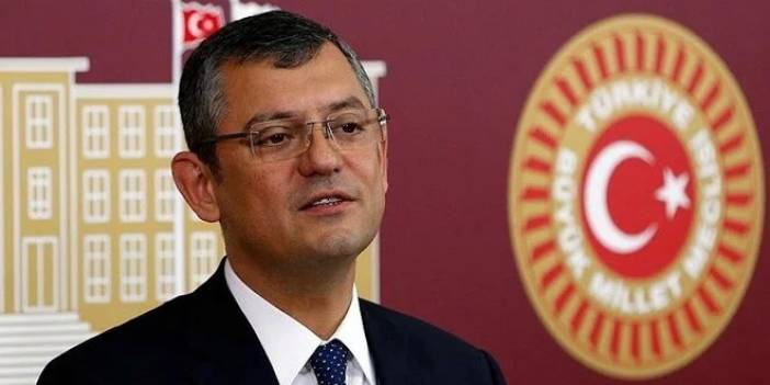 CHP'nin yeni genel başkanı Özgür Özel kimdir?