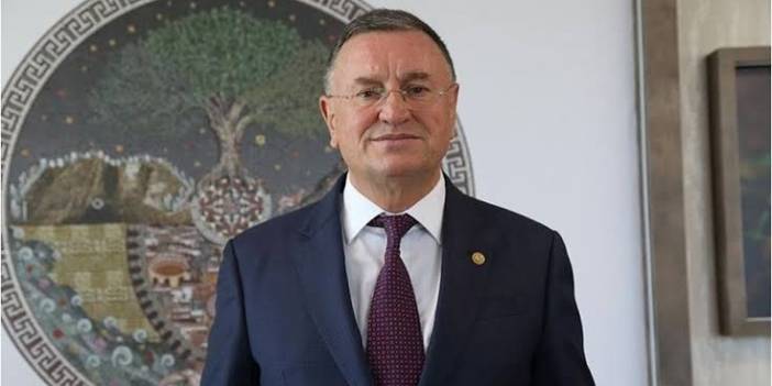 Konuk Yazarımız Yazdı ; LÜTFÜ SAVAŞ SARI ÖKÜZ MÜ?