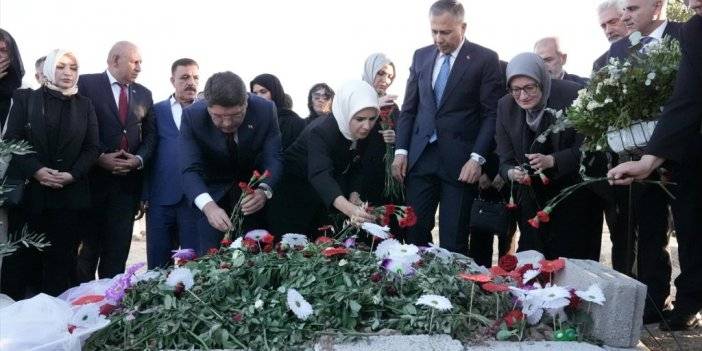 Bakanlar Göktaş, Tunç Ve Yerlikaya, Narin Güran'ın Kabrini Ziyaret Etti