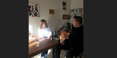 TİYATRO SANATÇISI TURGAY YILDIZ NGAZETE'YE KONUŞTU: ONURUMU KORUMAYA ÇALIŞIRKEN CESUR GÖRÜNÜYORUM