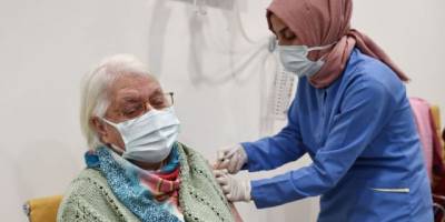 Sağlık Bakanı Koca'dan aşı tepkisi!