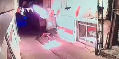 AKP Hani İlçe Binasına Molotoflu Saldırı