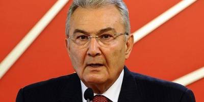 Deniz Baykal, suskunluğunu bozdu!