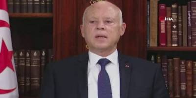 Tunus’ta Başbakan Görevden Alındı