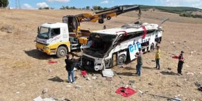 Balıkesir’de 15 Kişiye Mezar Olan Otobüs Ve Kaza Yeri Drone İle Görüntülendi