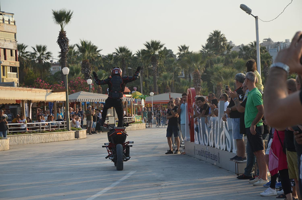 09-route-kusadasi-motosiklet-karnavali-motoshowla-basladi,,,,,,,,,,,,,,.png