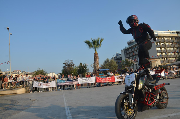 09-route-kusadasi-motosiklet-karnavali-motoshowla-basladi,,,,,,,,,,,,,.png