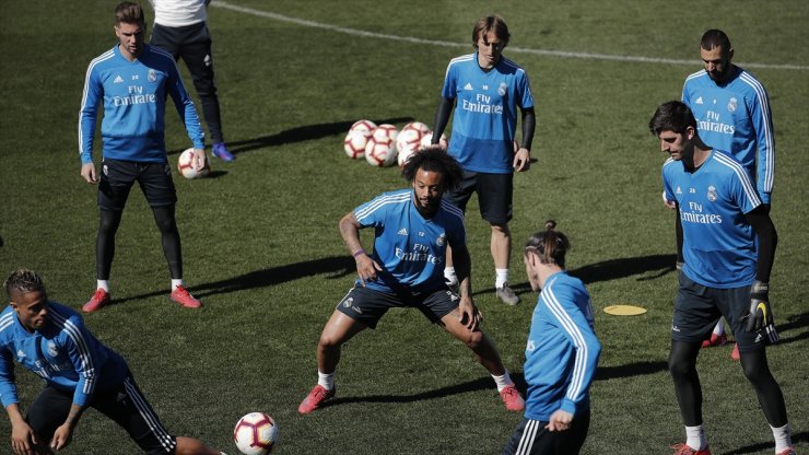 Galatasaray-Real Madrid Müsabakası, İspanyol Basınında Geniş Yer Buldu