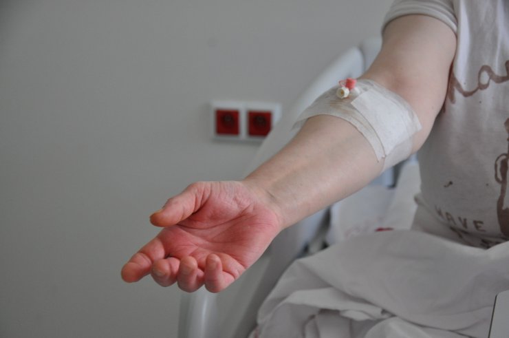 Aşıyı Erteleyen Corona Hastası: “Sağlığımız için herkese aşı olun derim”