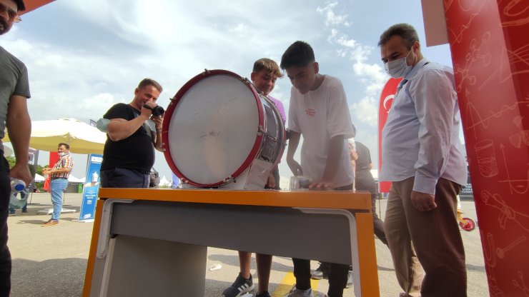 İlginç bir icat: Kalp davulu!