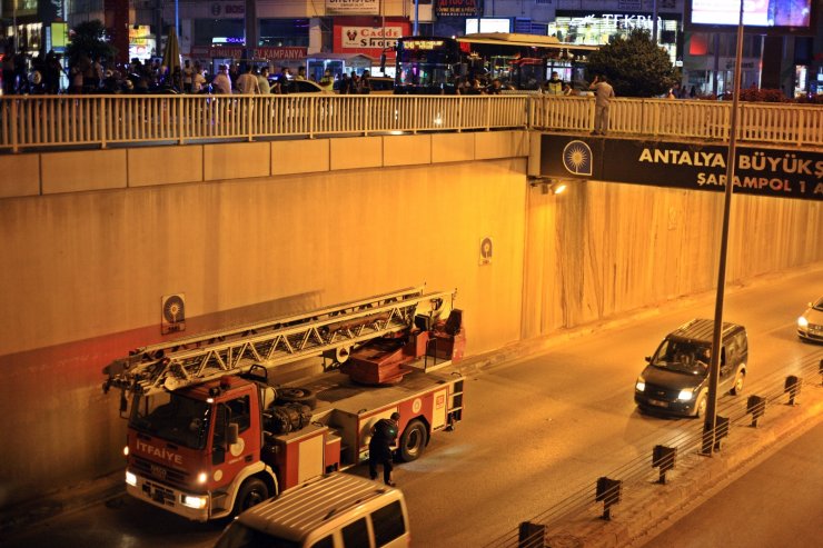 İntihara teşebbüs eden adamın nezaketi polisi bile şaşırttı