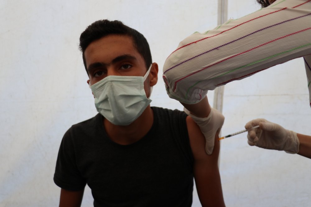 Van’da ikinci ve üçüncü doz aşı seferberliği