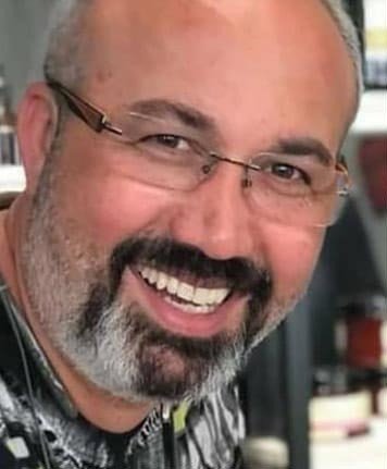 TEM’de patlayan lastiği değiştirirken kamyonetin çarptığı kardeşler öldü