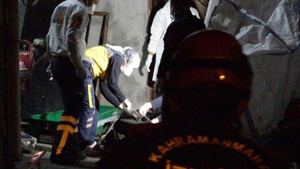 Define aradığı evinde ölü bulundu