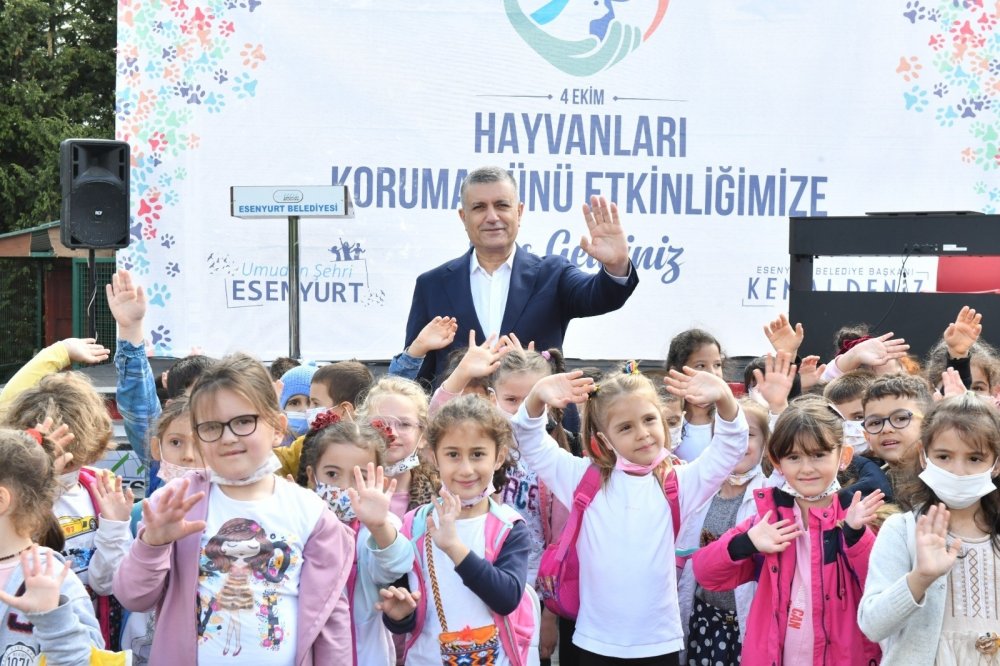 Esenyurt Belediyesi’nden hayvan haklarını koruyacak zabıta ekibi
