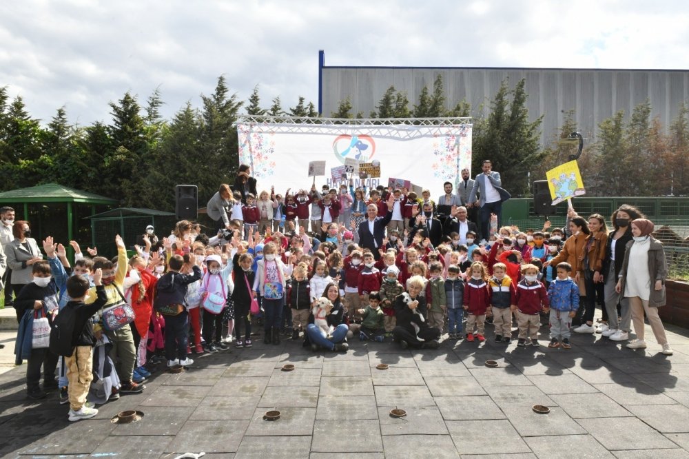 Esenyurt Belediyesi’nden hayvan haklarını koruyacak zabıta ekibi