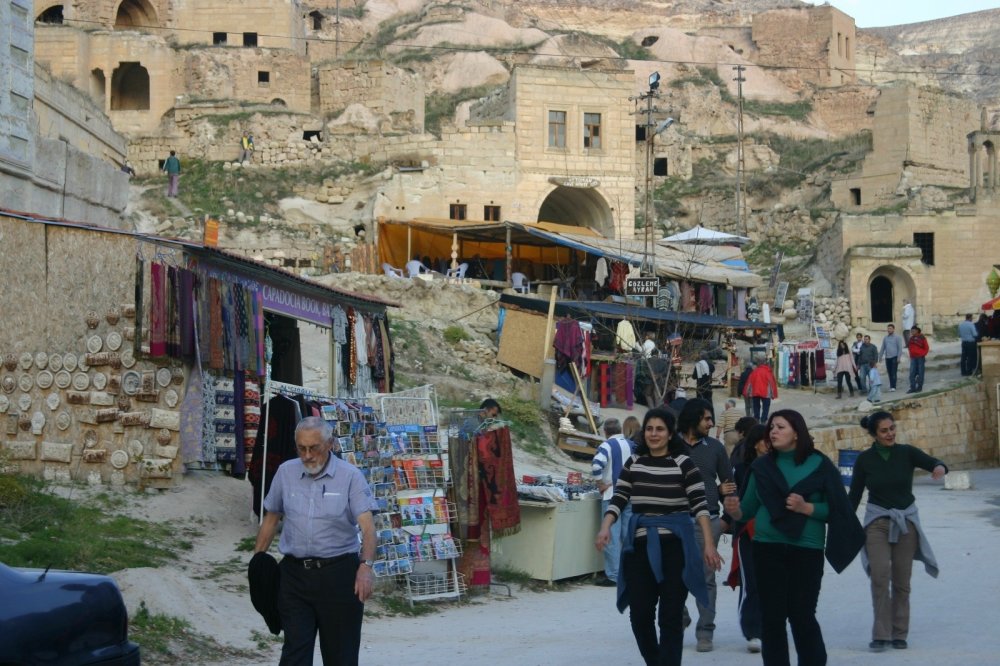Kapadokya’ya ziyaretçi akını devam ediyor