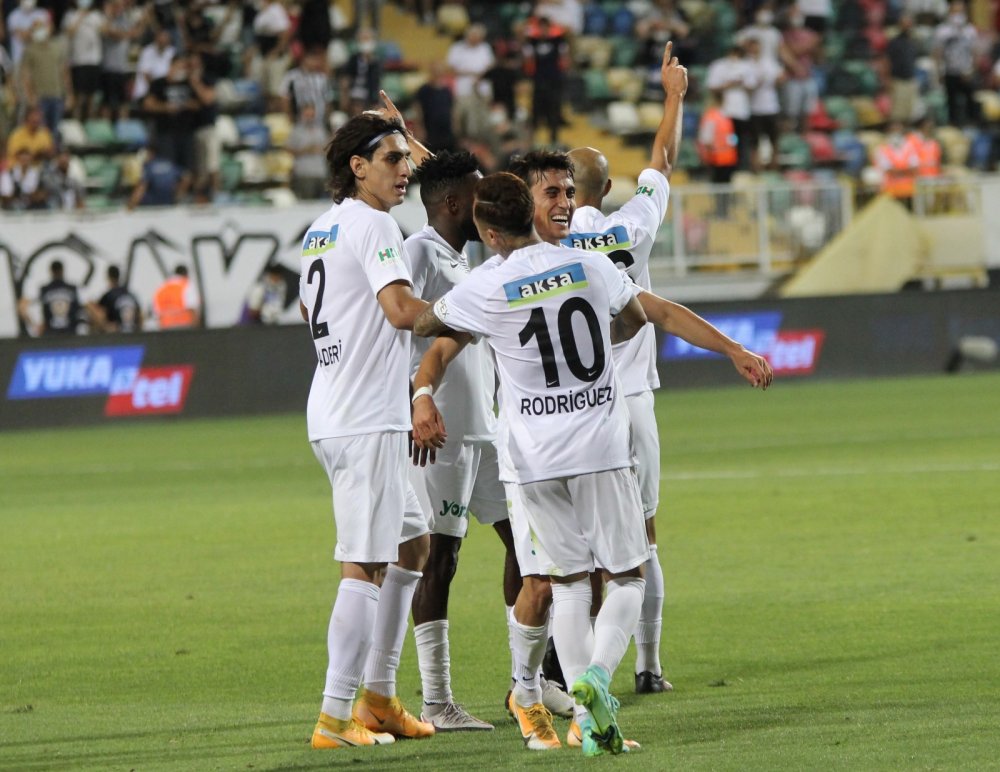 Altay’ın yeni transferleri gol yükünü çekiyor